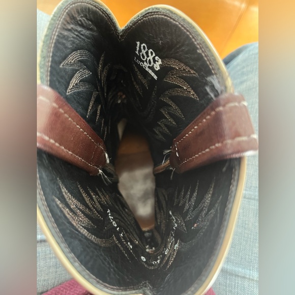 Lucchese woman’s boots sz 9b excellent condition brown leather and dark brown - Picture 5 of 7